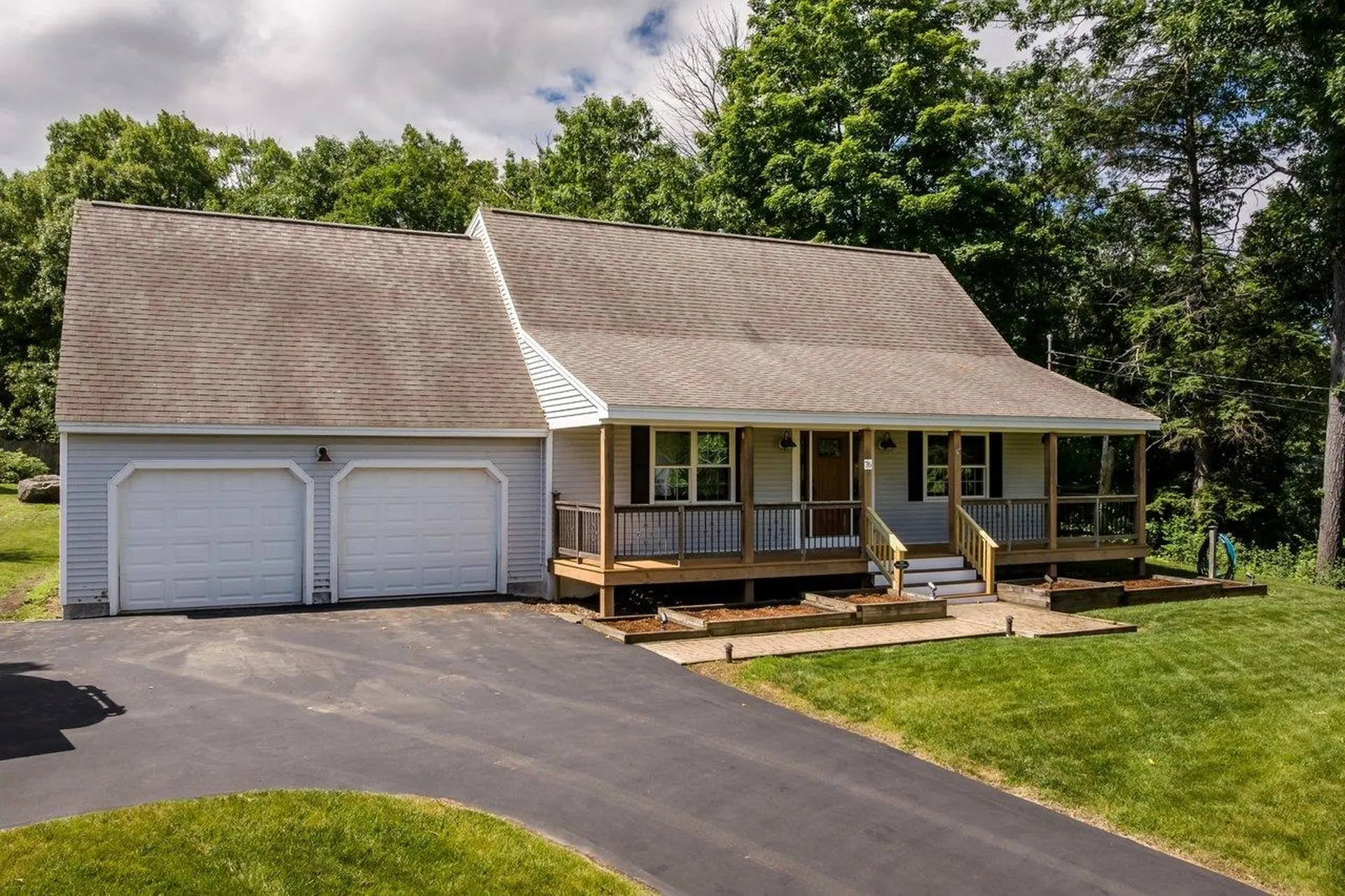 76 Mast Road Dover NH 03820
