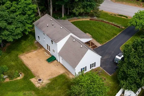 76 Mast Road Dover NH 03820