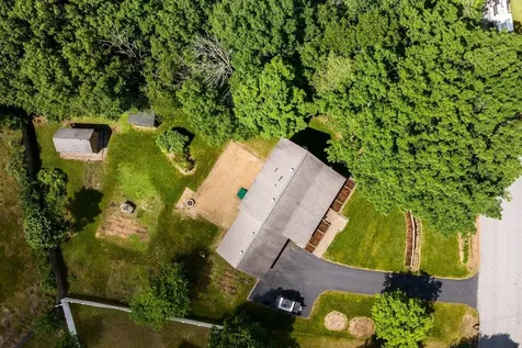 76 Mast Road Dover NH 03820