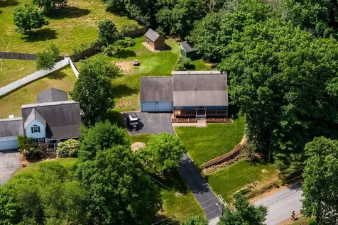 76 Mast Road Dover NH 03820