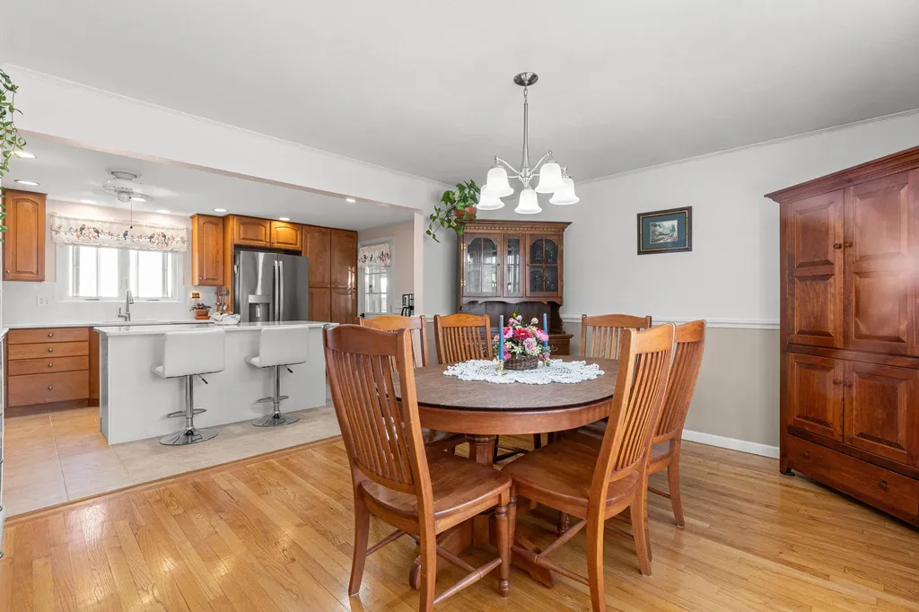 7 Hopi Drive Nashua NH 03063