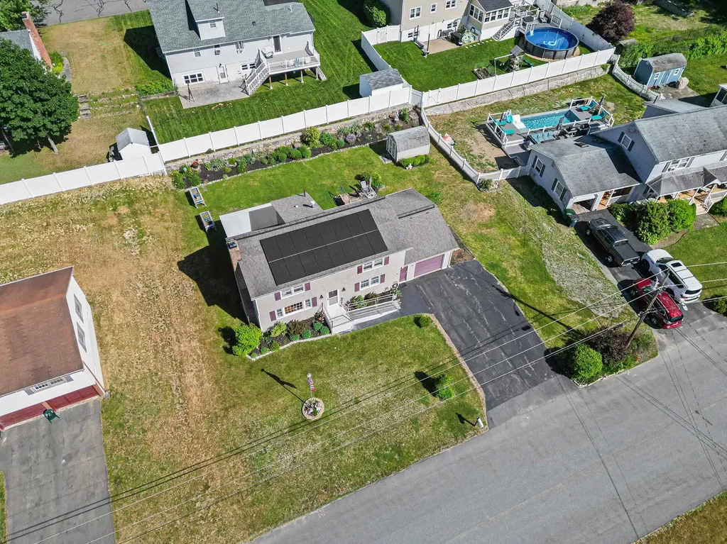 7 Hopi Drive Nashua NH 03063