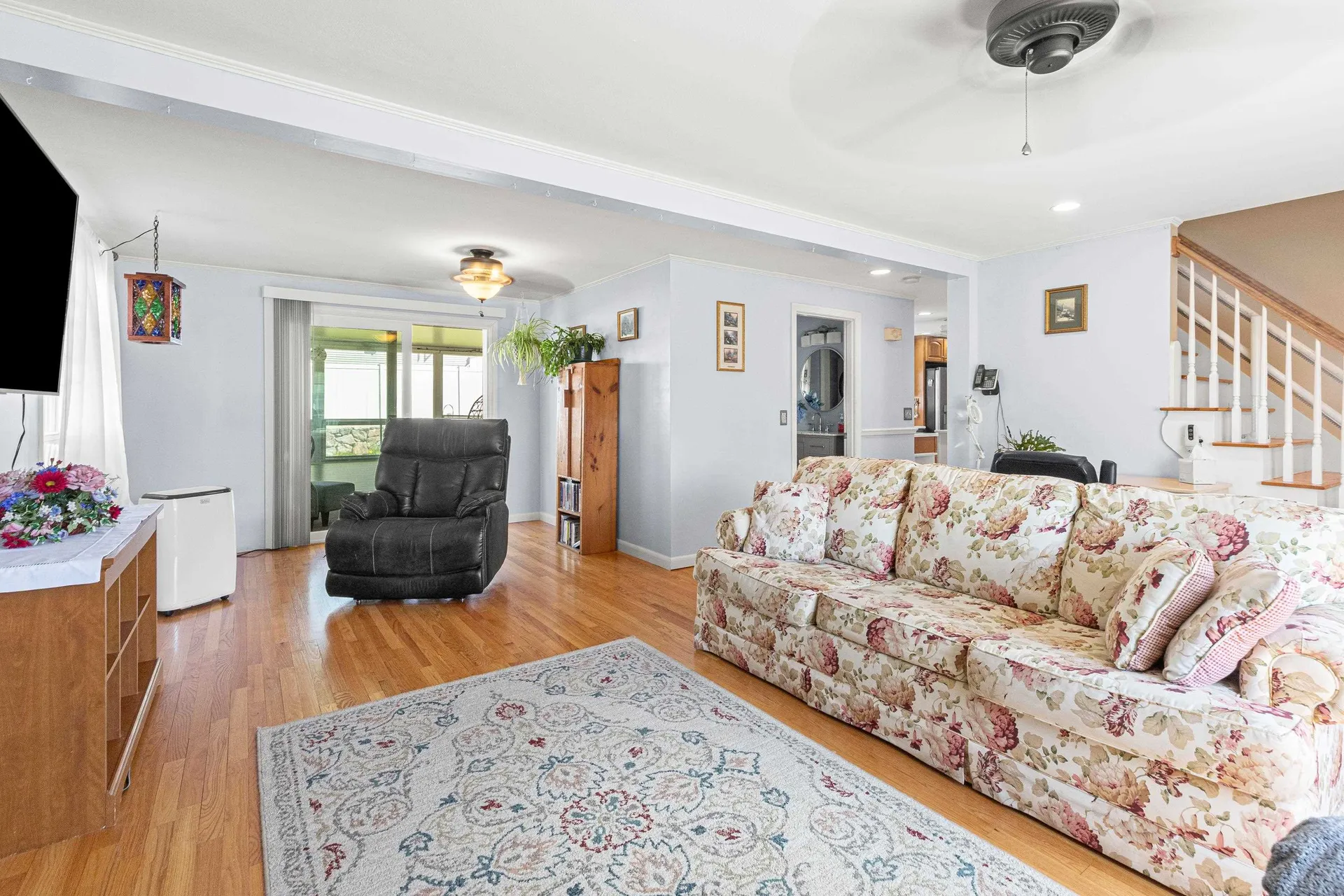 7 Hopi Drive Nashua NH 03063