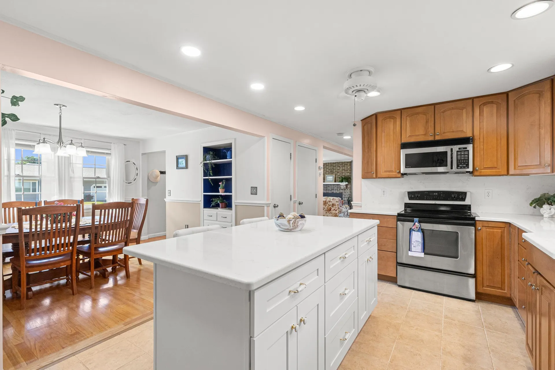 7 Hopi Drive Nashua NH 03063