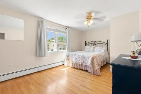7 Hopi Drive Nashua NH 03063