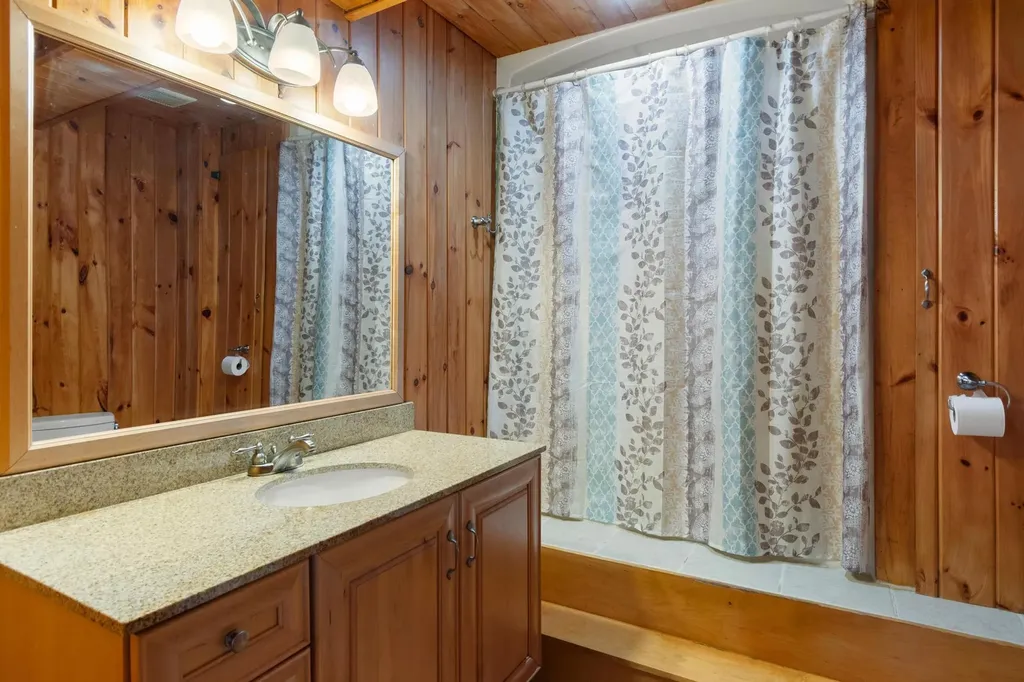 544 Robitallie Road Berkshire VT 05450