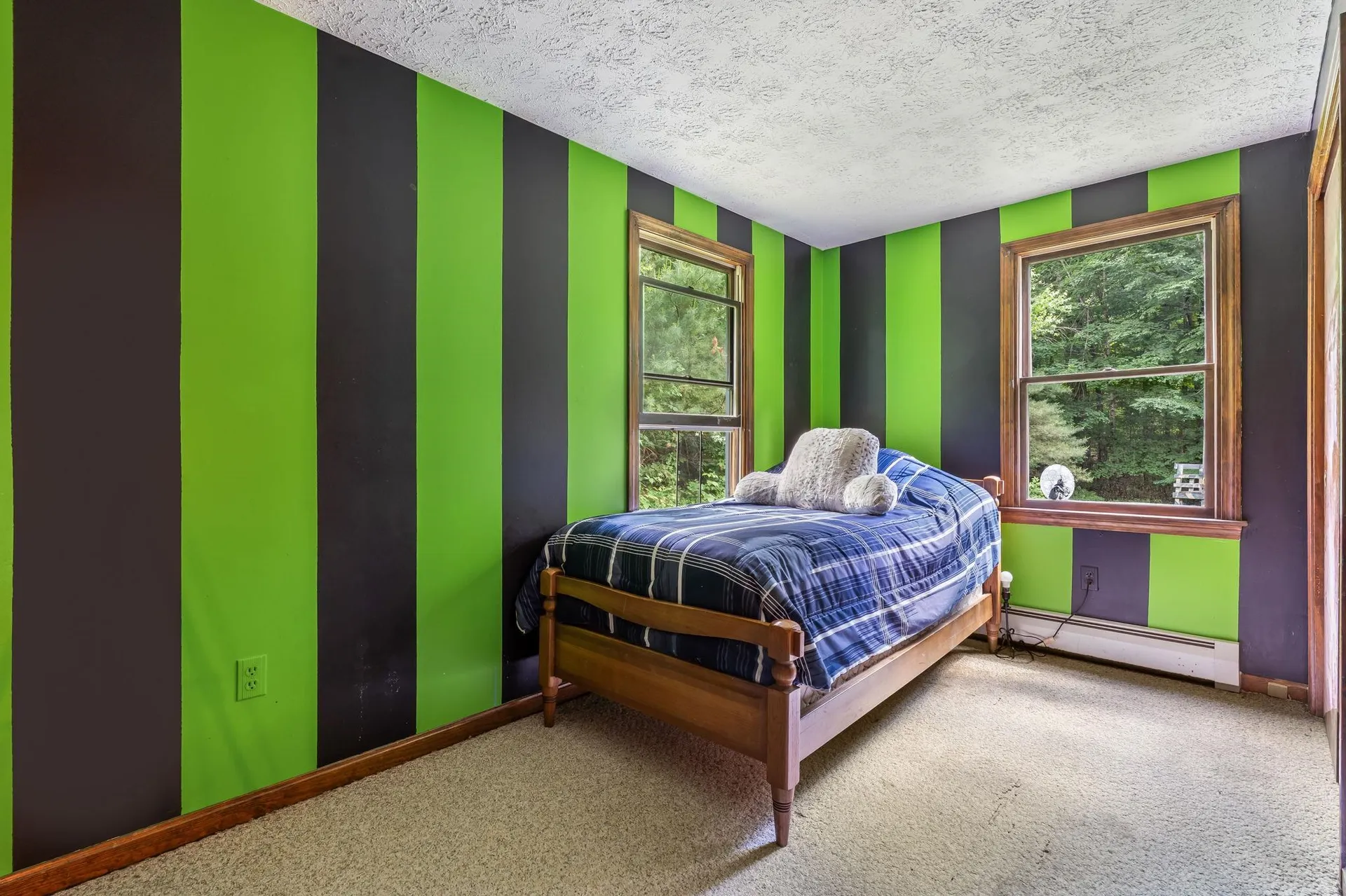 127 Mountain Road Deerfield NH 03037