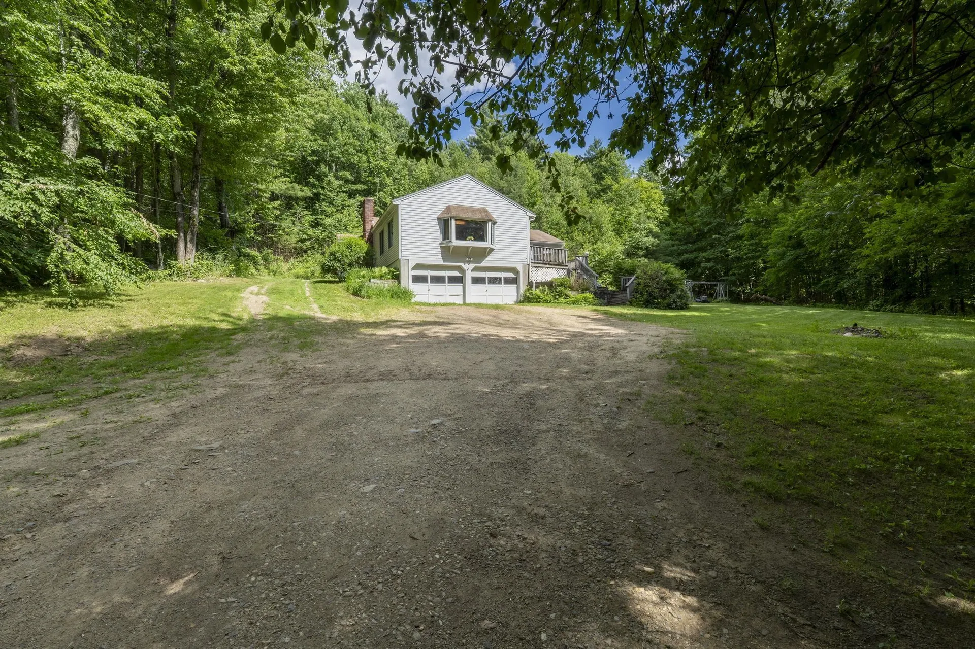127 Mountain Road Deerfield NH 03037