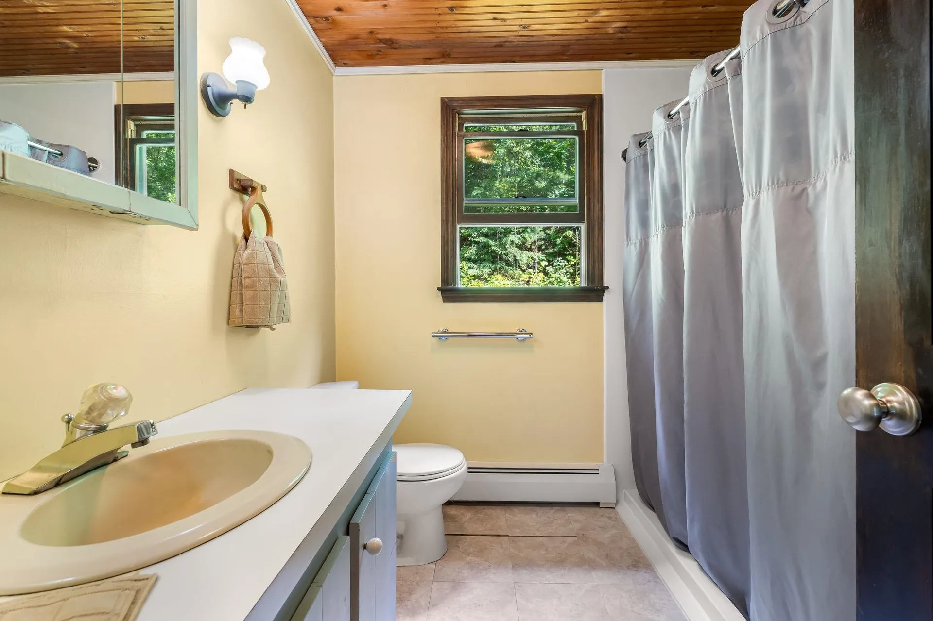 127 Mountain Road Deerfield NH 03037