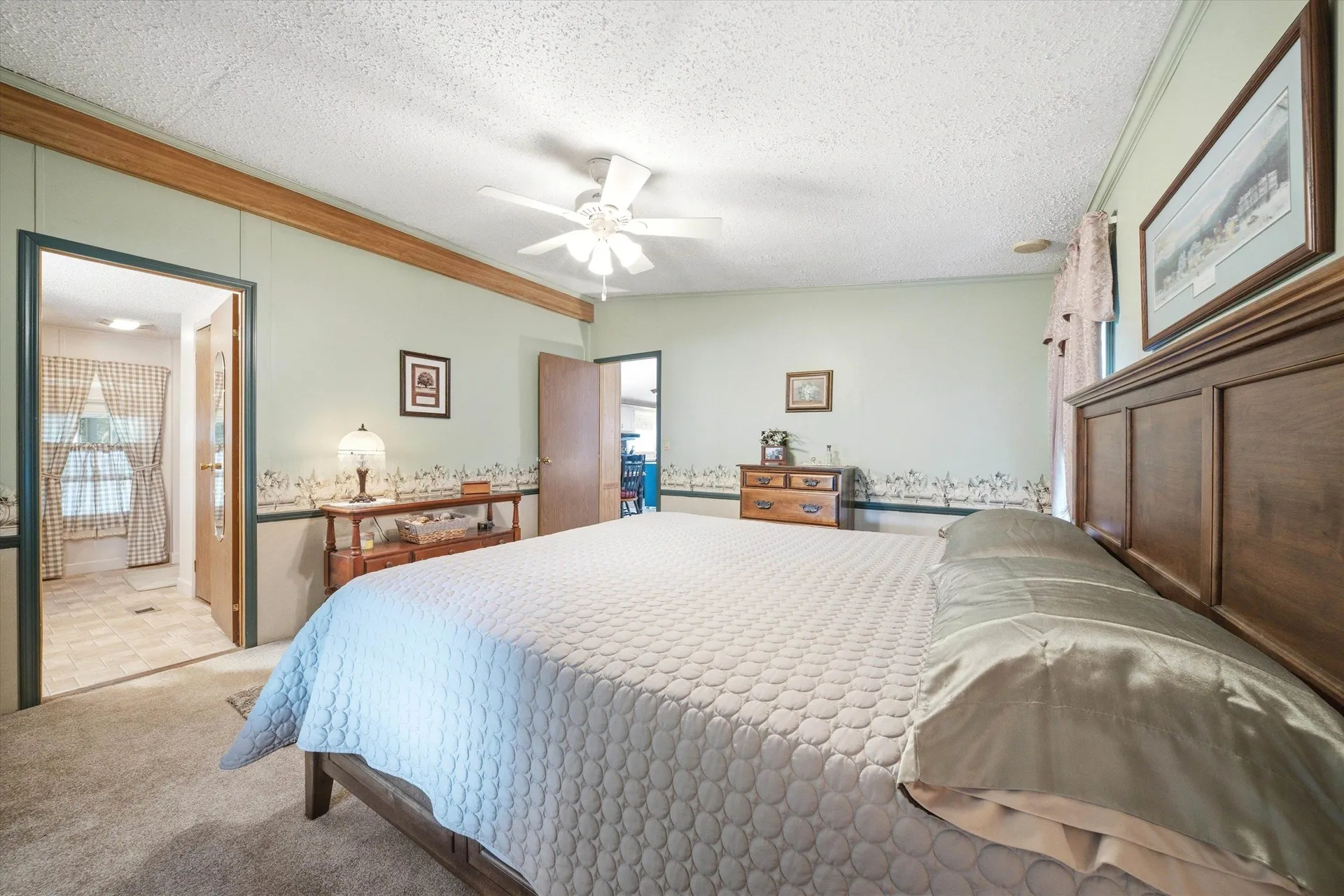163 Donald Drive Goffstown NH 03045
