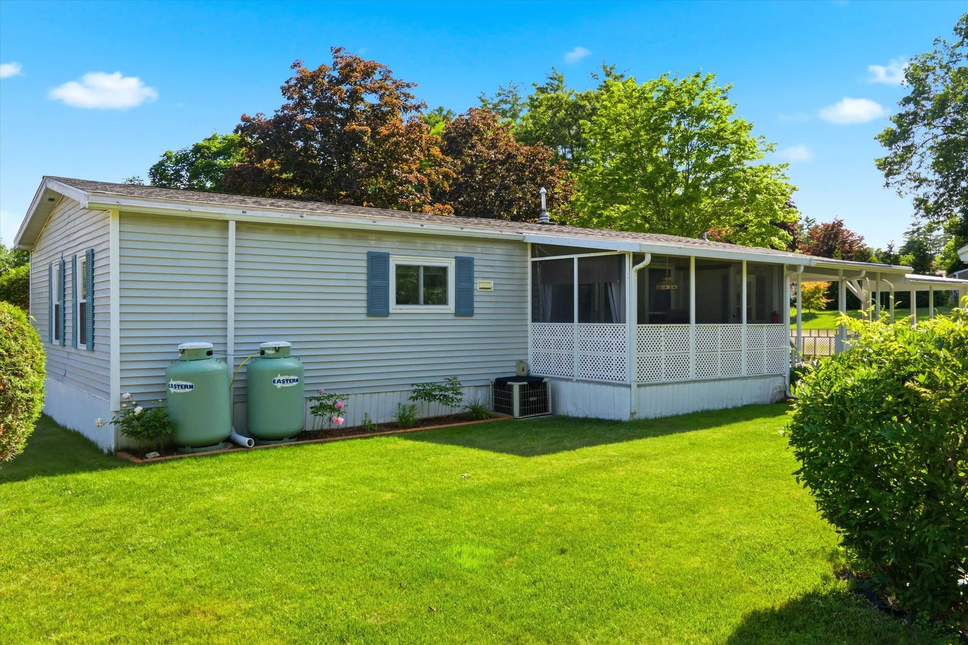 163 Donald Drive Goffstown NH 03045