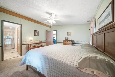 163 Donald Drive Goffstown NH 03045