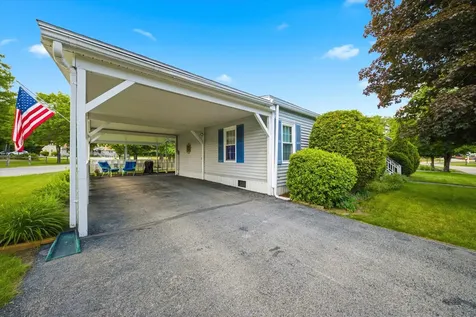 163 Donald Drive Goffstown NH 03045