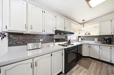 163 Donald Drive Goffstown NH 03045