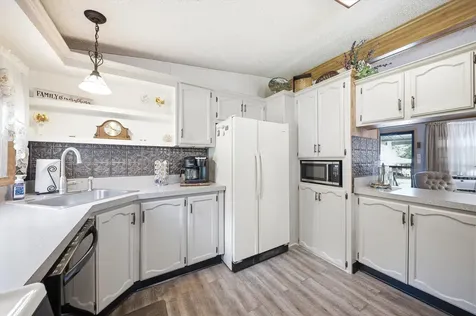 163 Donald Drive Goffstown NH 03045