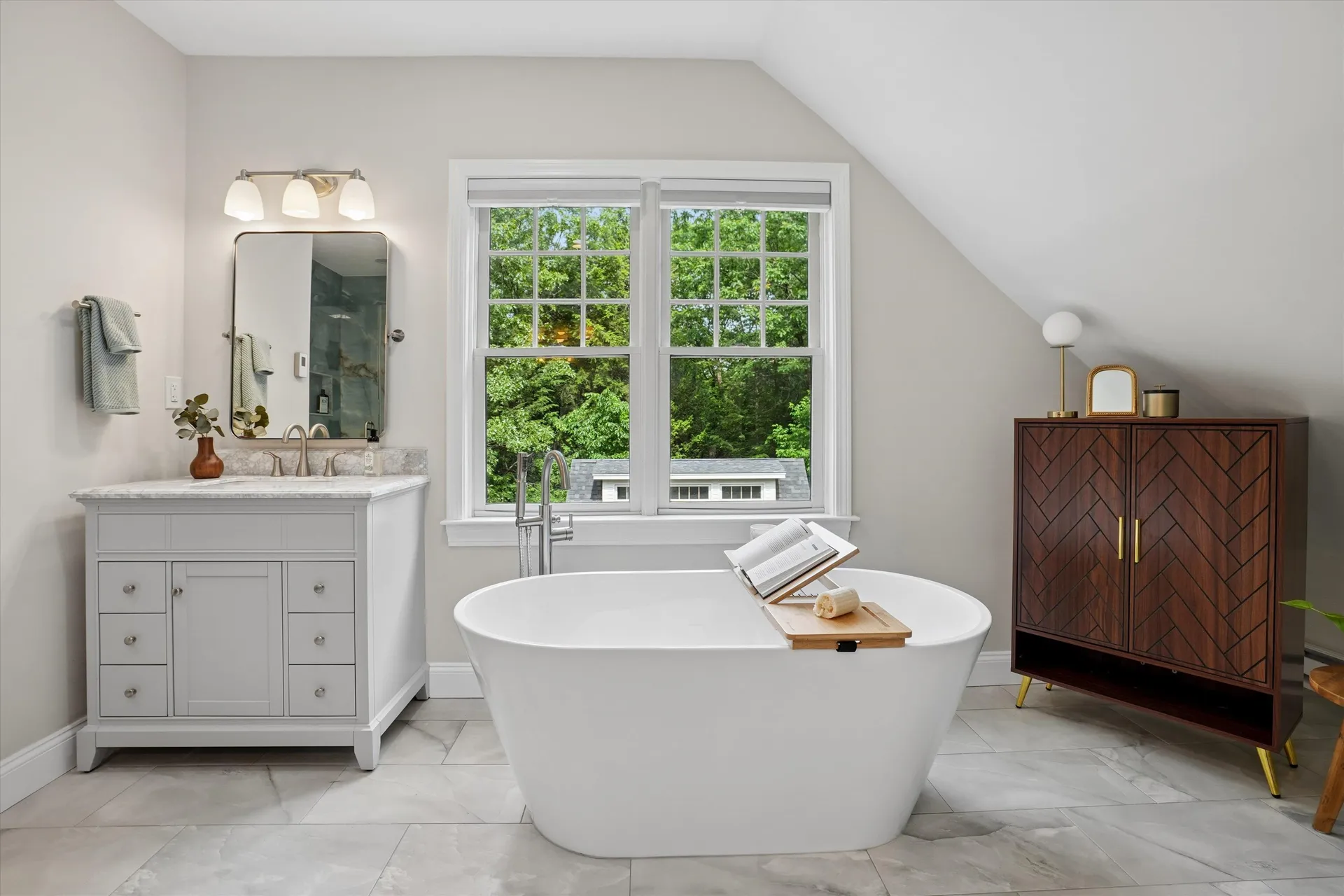 15 Strafford Lane Bedford NH 03110