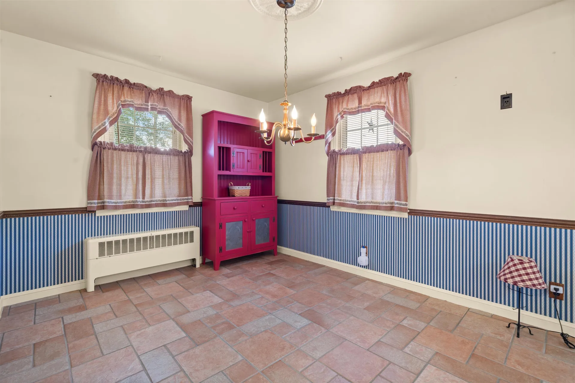 128 Holly Avenue Manchester NH 03103