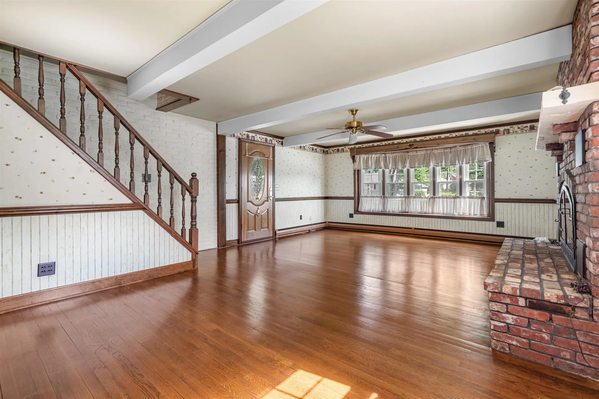 128 Holly Avenue Manchester NH 03103
