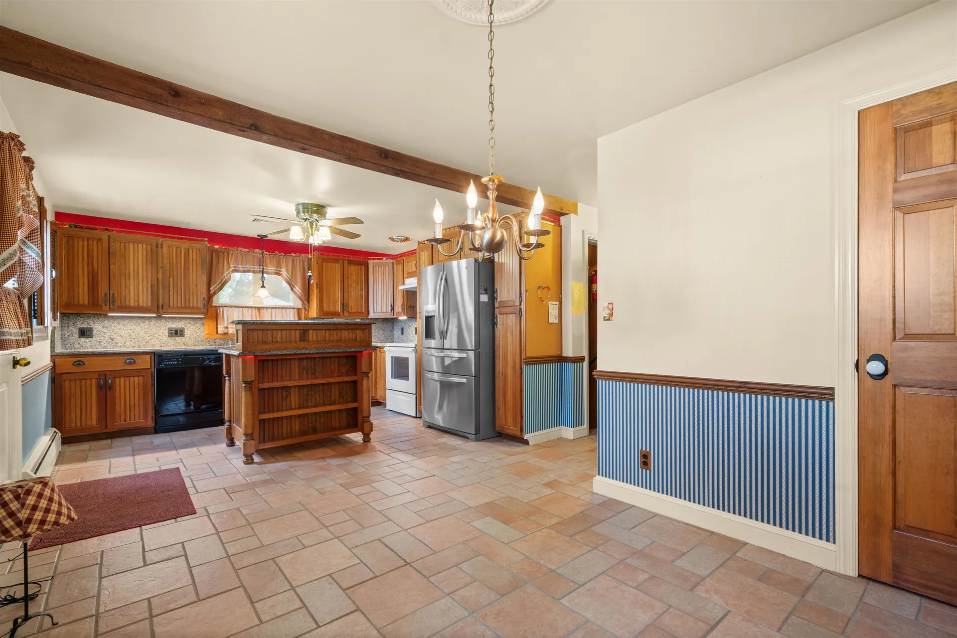 128 Holly Avenue Manchester NH 03103