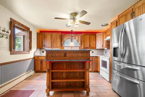 128 Holly Avenue Manchester NH 03103