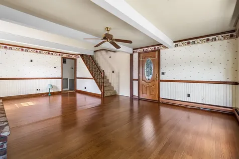 128 Holly Avenue Manchester NH 03103
