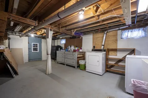 128 Holly Avenue Manchester NH 03103