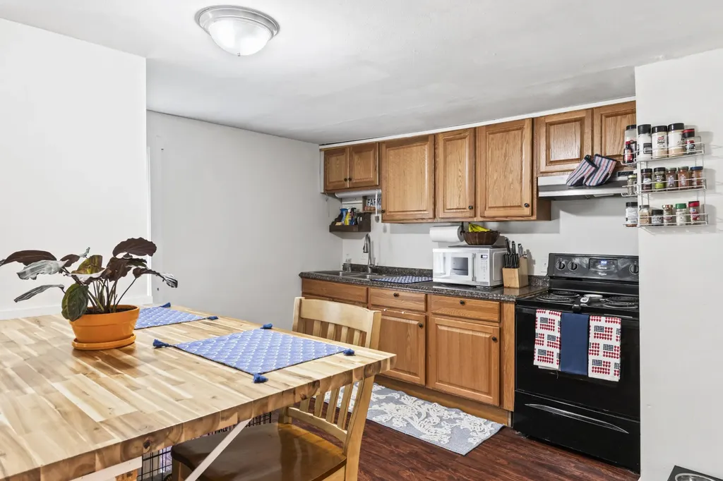 584 Chestnut Hill Road Farmington NH 03835