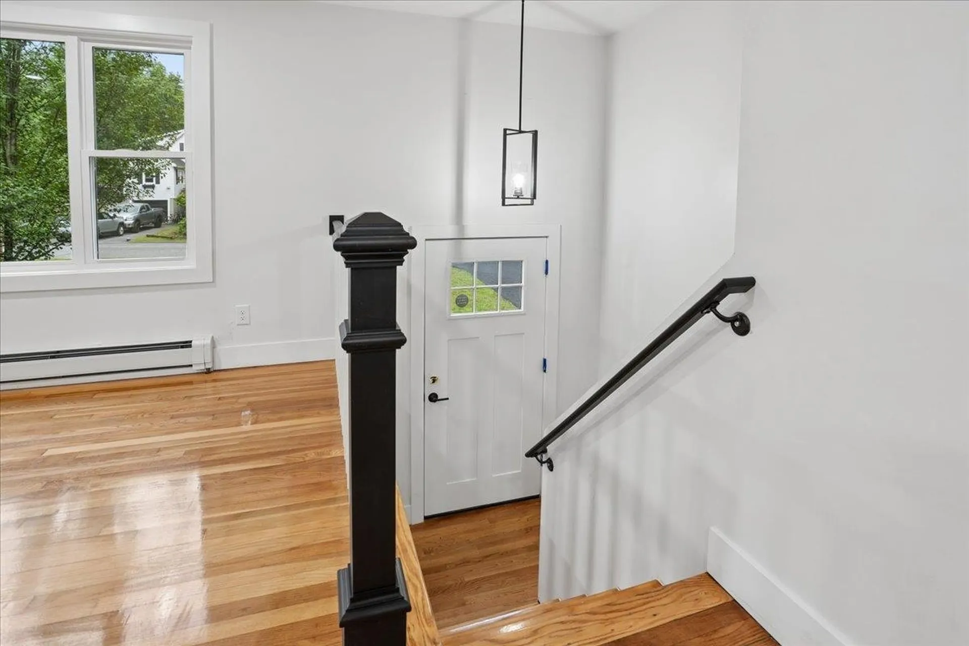 6 Horseshoe Lane Londonderry NH 03053