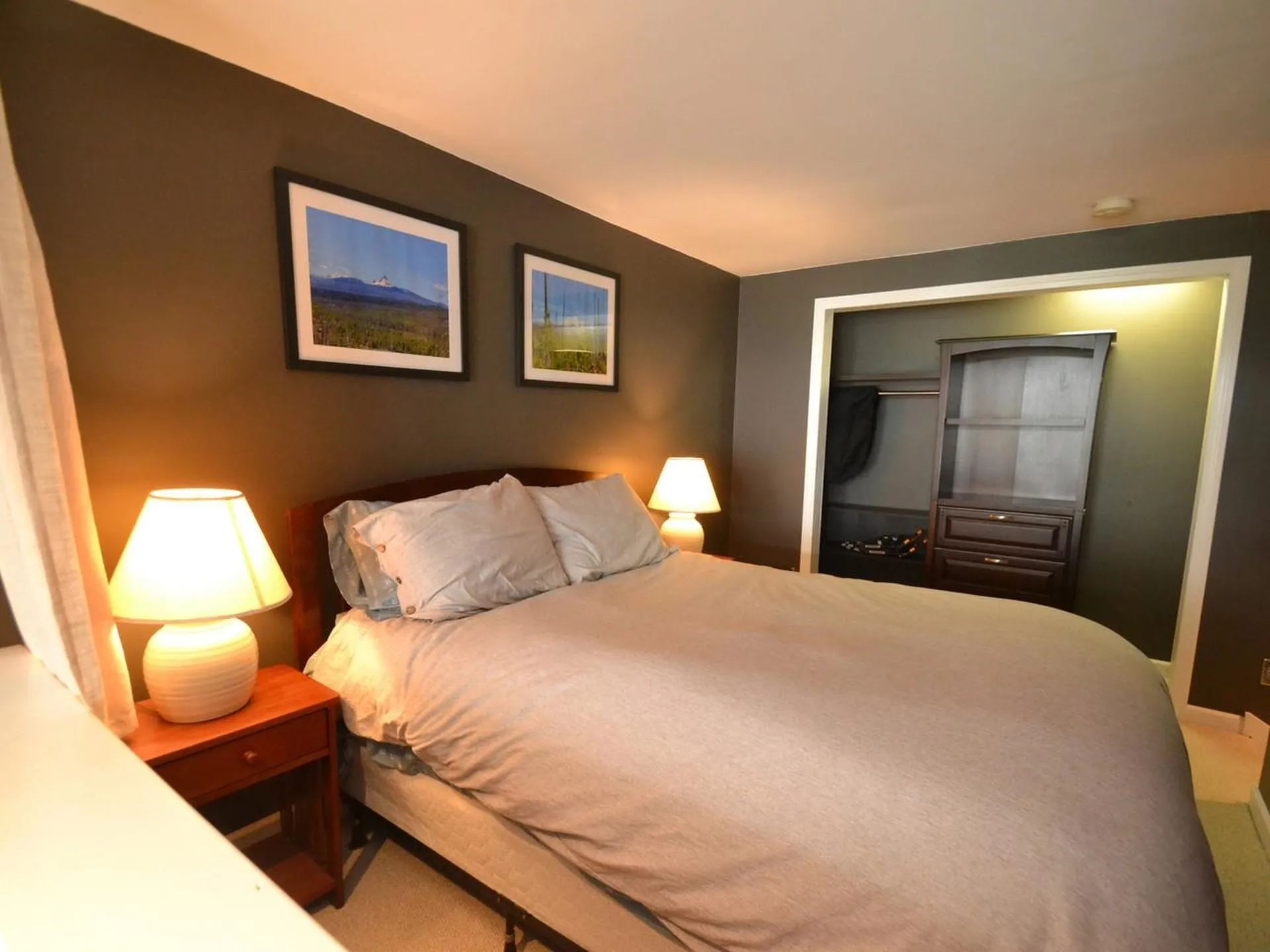 30 Mountainside Drive Warren VT 05674