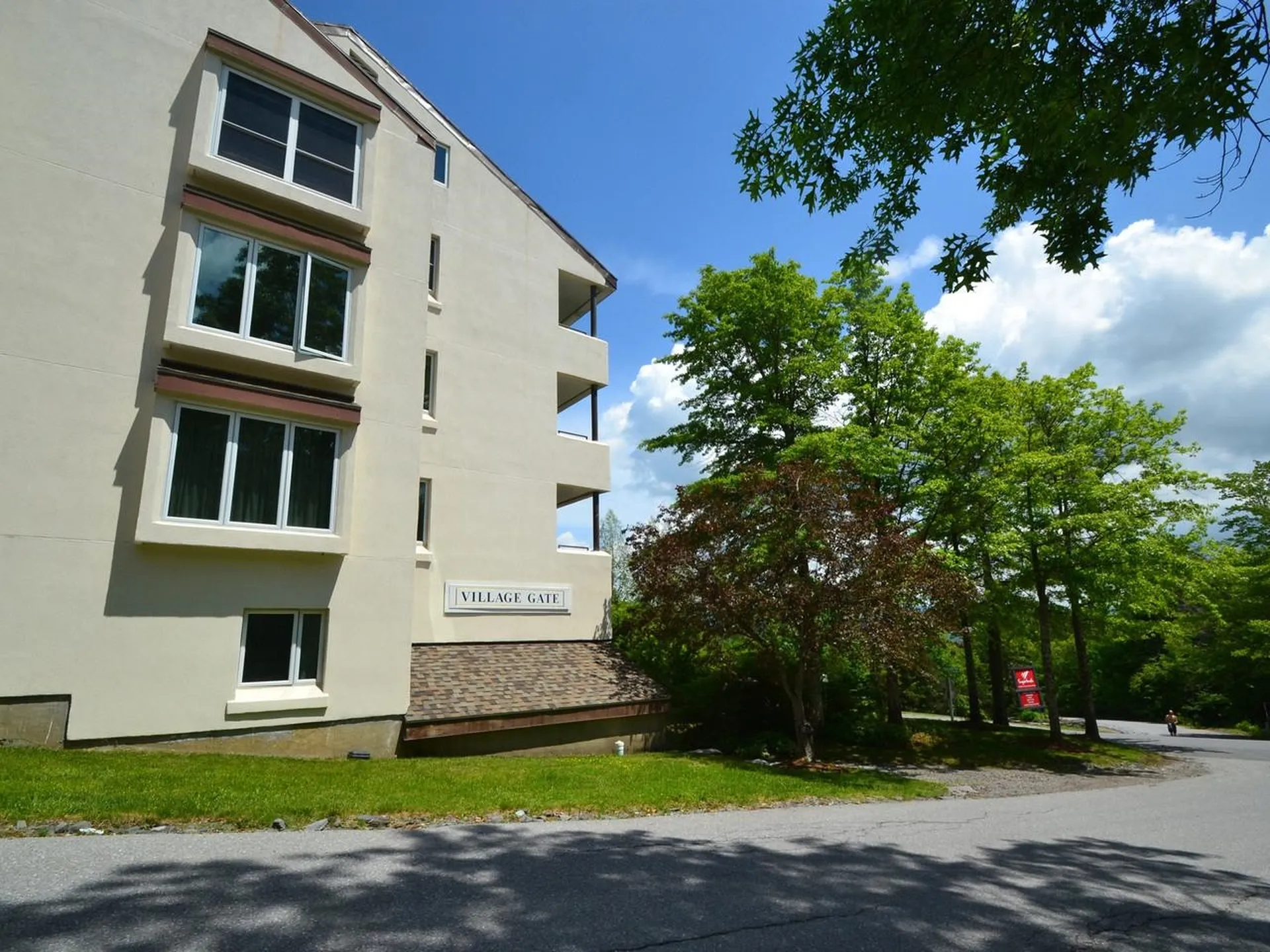 30 Mountainside Drive Warren VT 05674