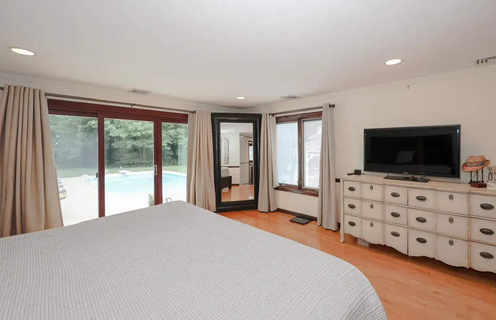 4 Cheney Lane Plaistow NH 03865