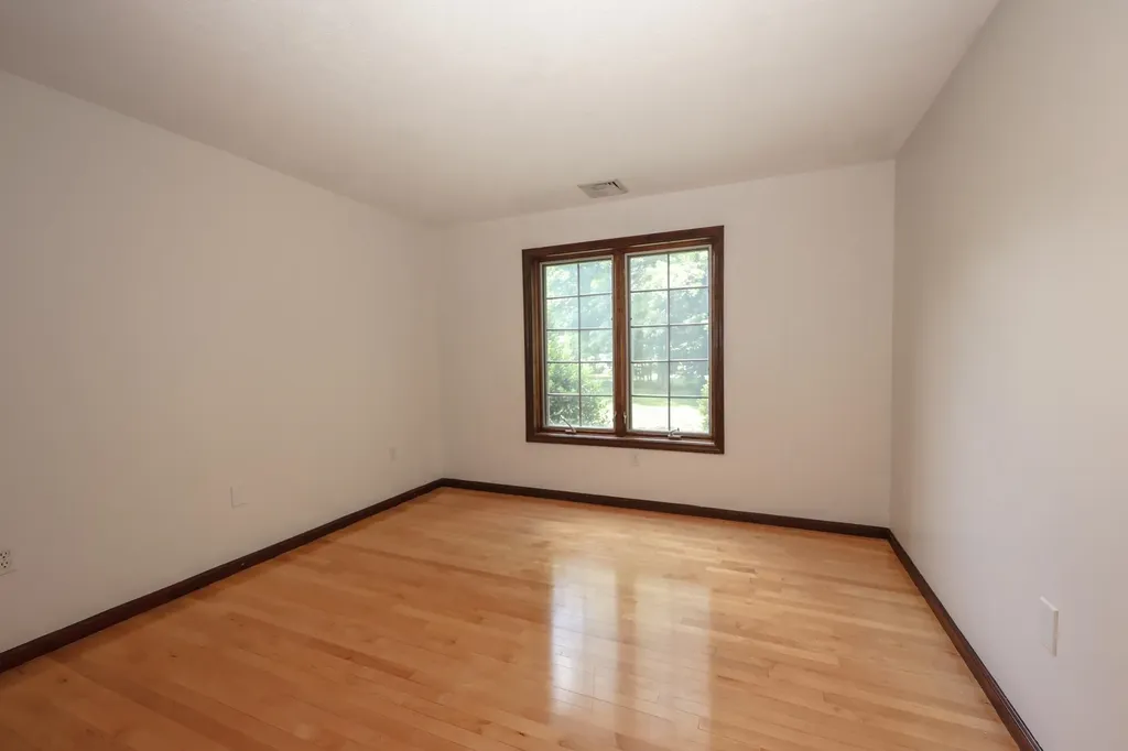 4 Cheney Lane Plaistow NH 03865