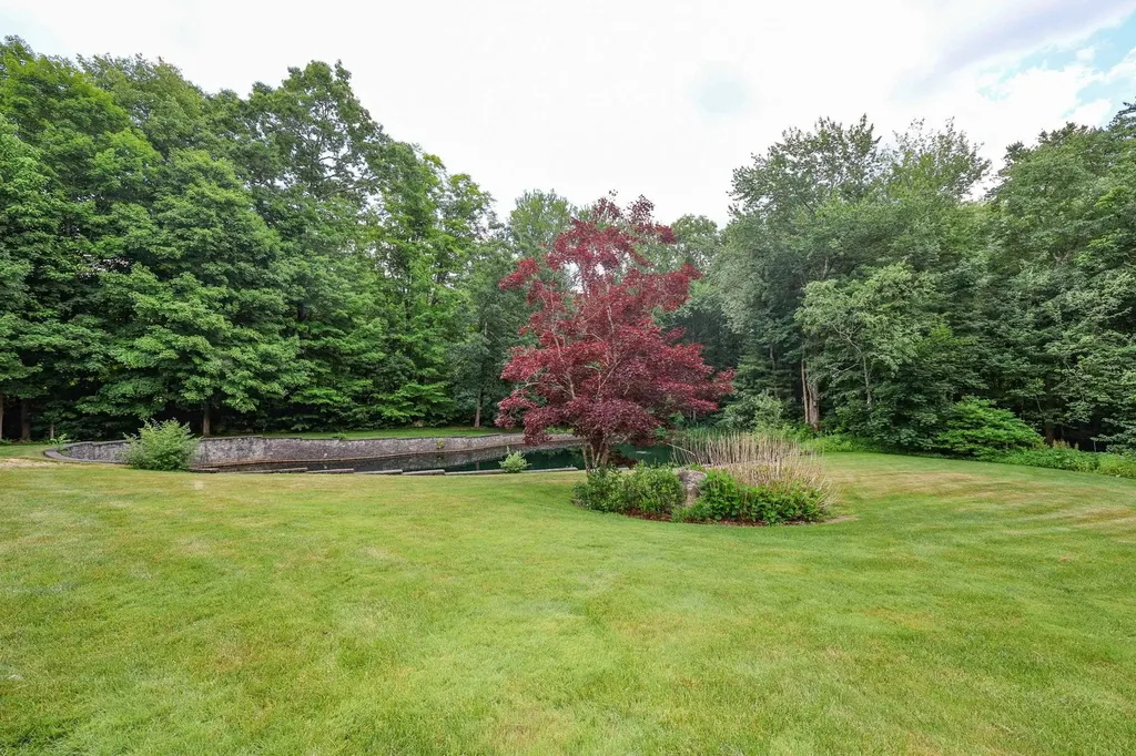 4 Cheney Lane Plaistow NH 03865