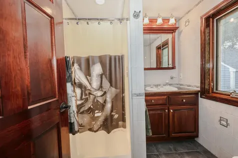 4 Cheney Lane Plaistow NH 03865