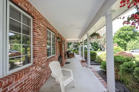 4 Cheney Lane Plaistow NH 03865