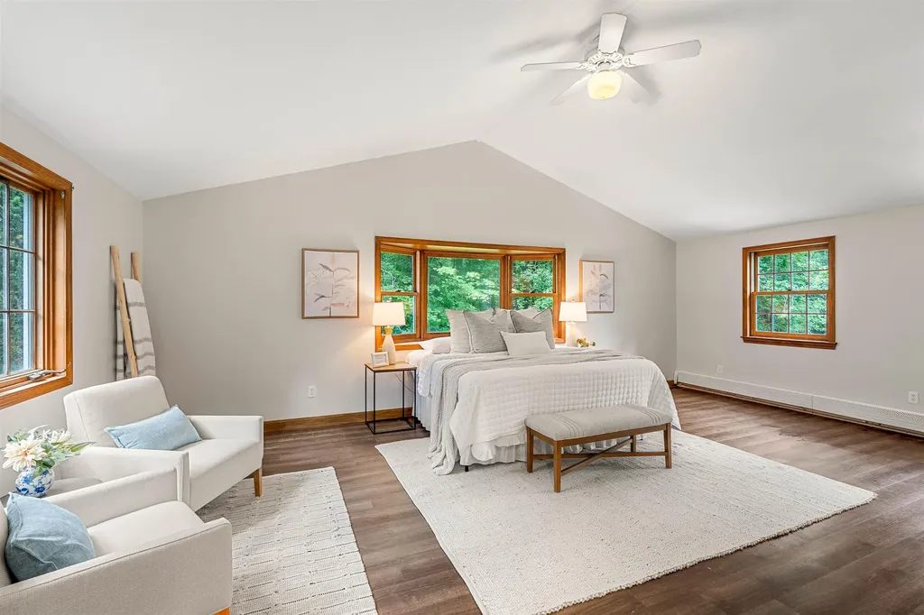 1 Danbury Circle Amherst NH 03031
