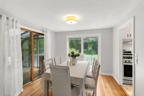 1 Danbury Circle Amherst NH 03031