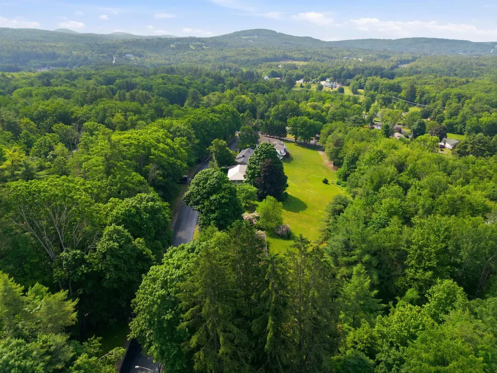 30 Skyline Drive Gilford NH 03249