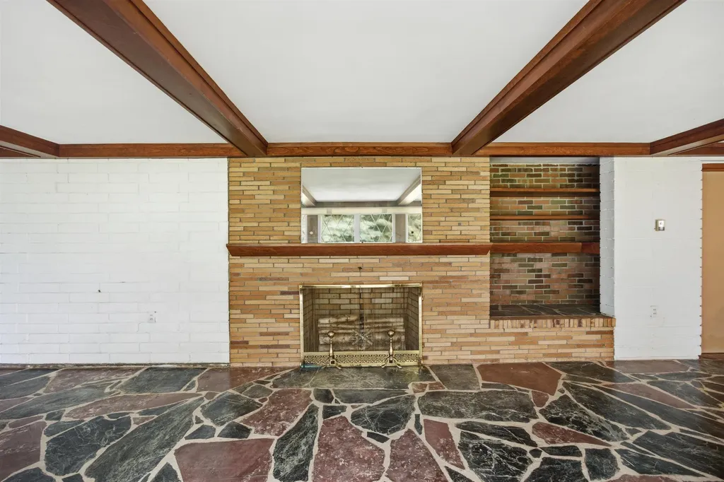 30 Skyline Drive Gilford NH 03249