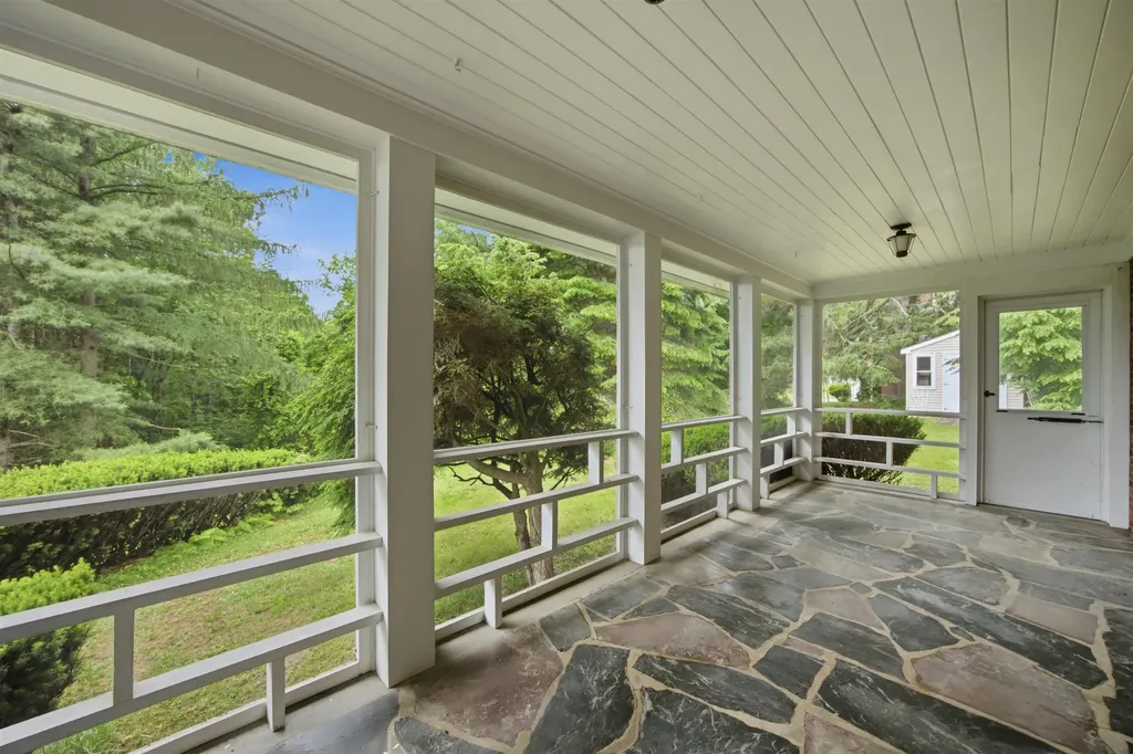 30 Skyline Drive Gilford NH 03249