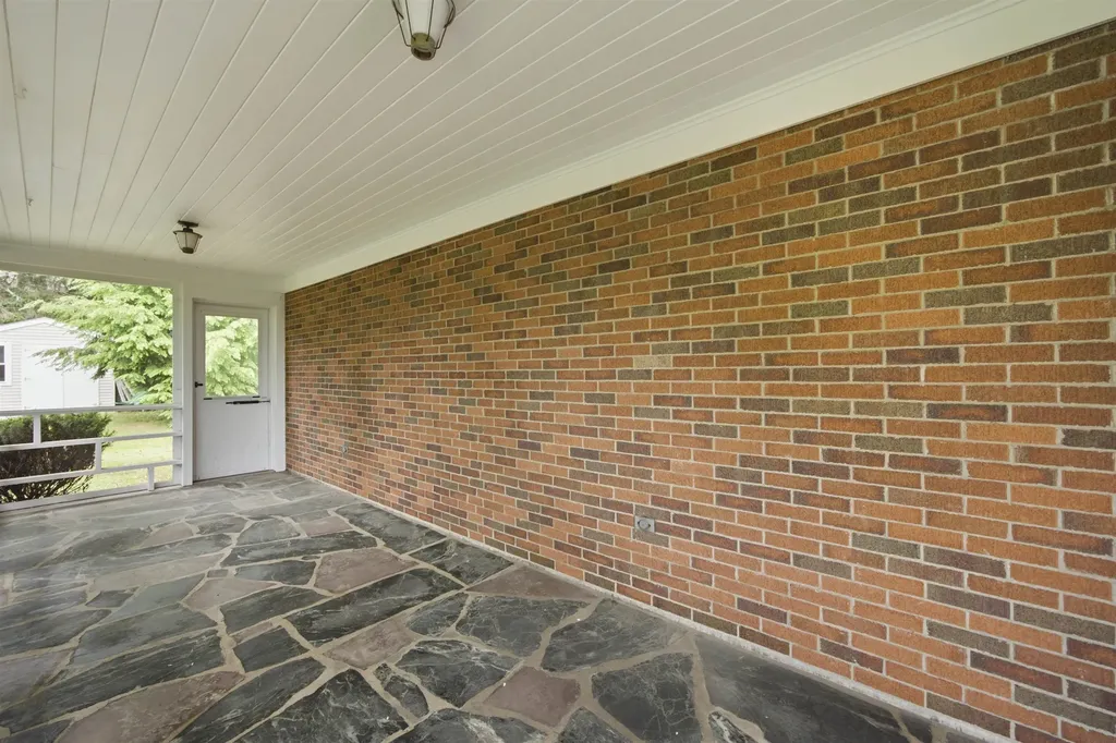 30 Skyline Drive Gilford NH 03249