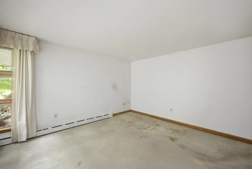 30 Skyline Drive Gilford NH 03249