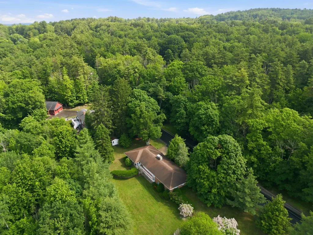 30 Skyline Drive Gilford NH 03249