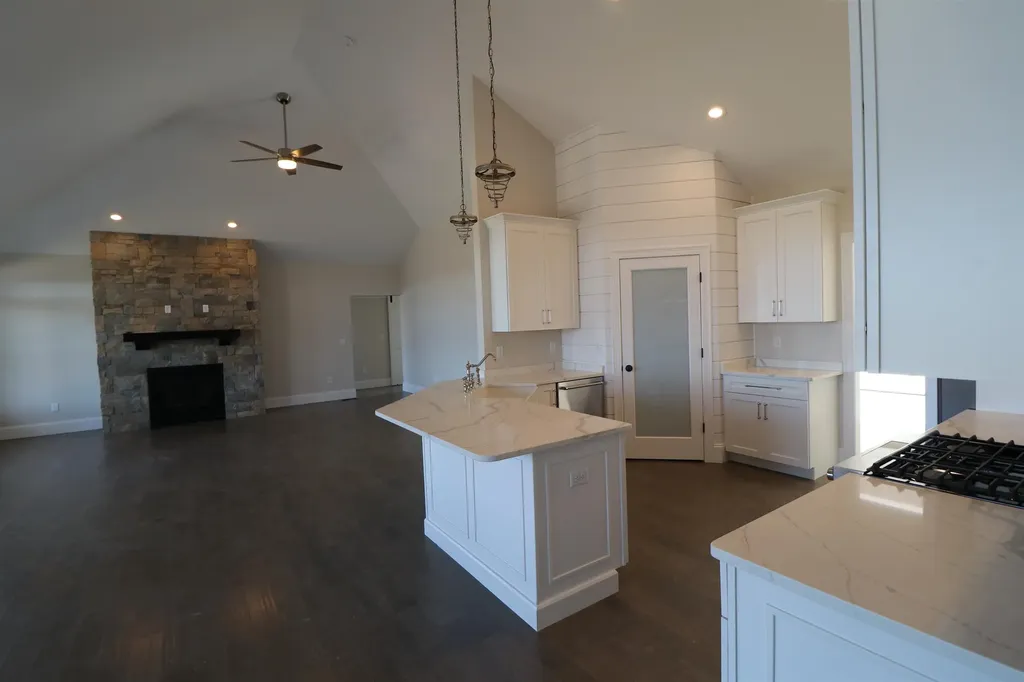 426 Grady Lane Pembroke NH 03275
