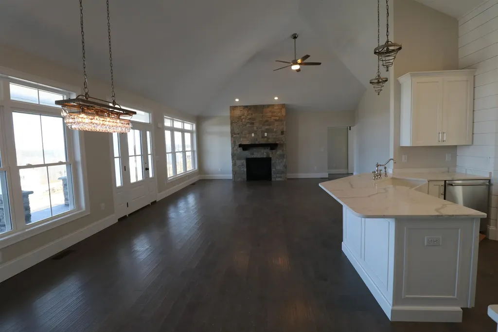 426 Grady Lane Pembroke NH 03275