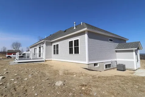 426 Grady Lane Pembroke NH 03275