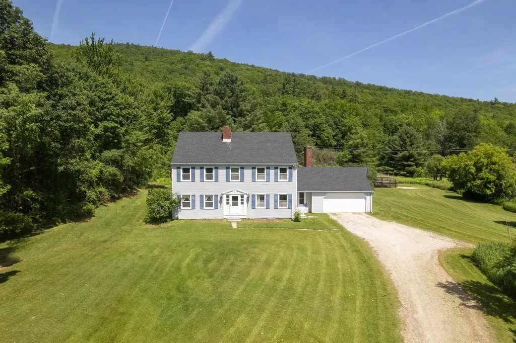 5876 Route 7 Pittsford VT 05763