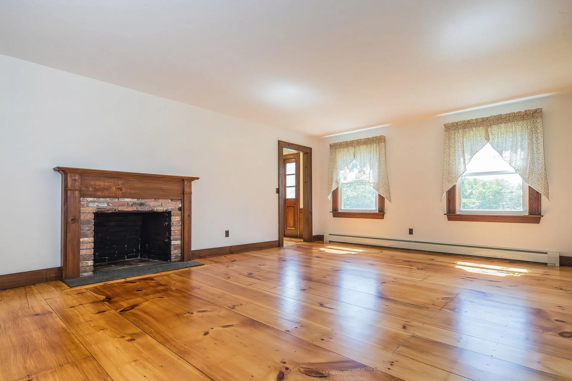 5876 Route 7 Pittsford VT 05763