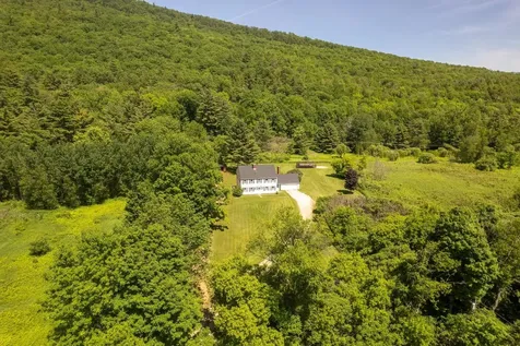5876 Route 7 Pittsford VT 05763