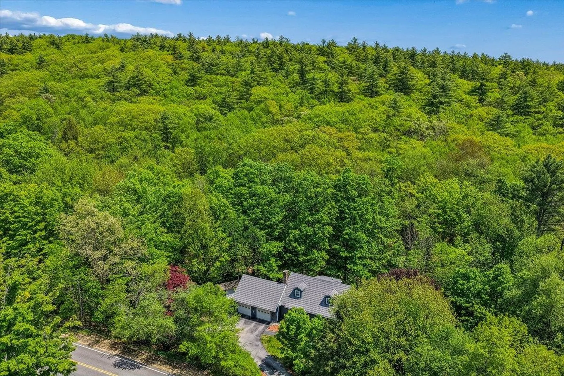 87 Woodhill Road Bow NH 03304